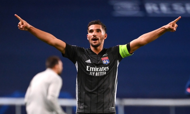 Aouar tiếp tục có những liên kết với Pháo thủ thành London.