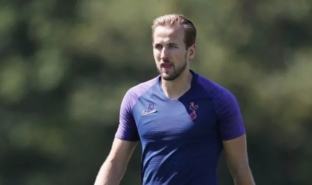 Với nỗ lực đưa Kane về Etihad, ban lãnh đạo Manchester City sẵn sàng đặt lên bàn đàm phán khoản tiền lên đến 125 triệu bảng.