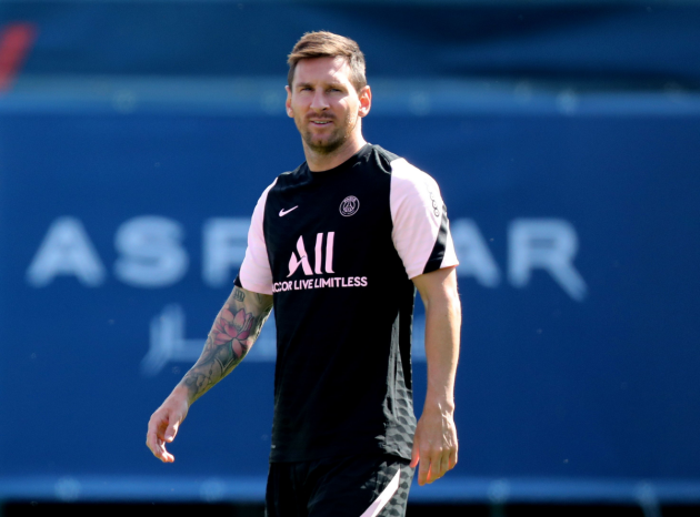 Messi đến PSG với giá 0 đồng.