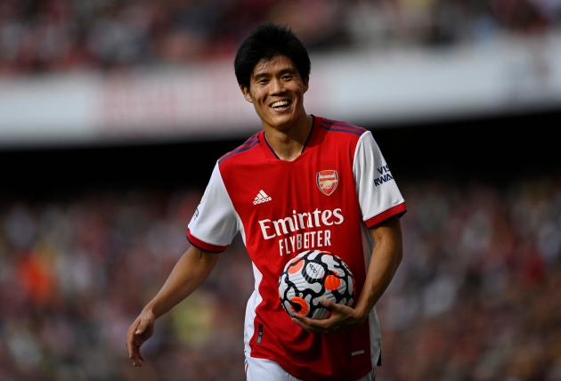 =8. Takehiro Tomiyasu. Bản hợp đồng cuối hè của Arsenal thực sự đã giúp họ giải quyết triệt để cơn đau đầu nơi vị trí hậu vệ phải.