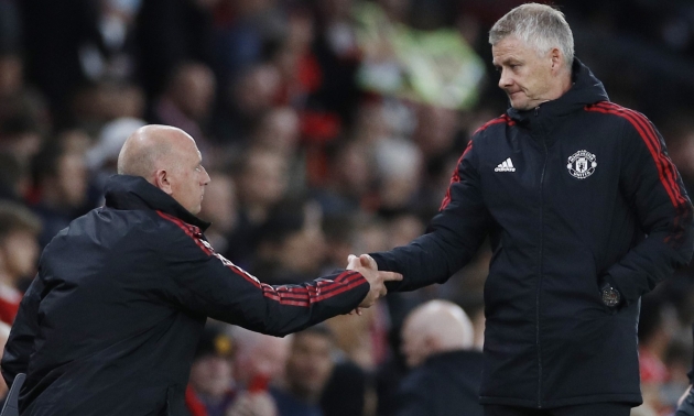Bộ sậu Man Utd cần thay đổi cách tiếp cận trận đấu.