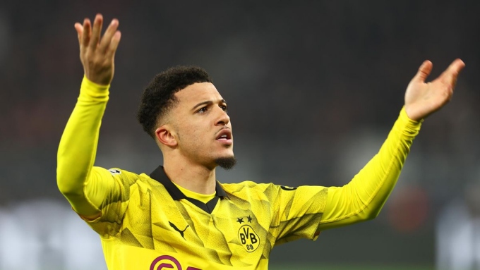 Sancho đang chơi ấn tượng tại Dortmund.