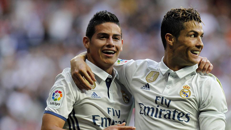 James Rodriguez và Cristiano Ronaldo thời còn tung hoành cùng nhau ở Real Madrid.