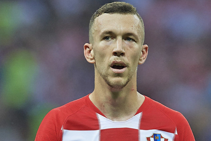 Trước trận chung kết World Cup 2018, Luka Modric chính là cầu thủ di chuyển nhiều nhất với 64 km quãng đường chạy nhưng khi kết thúc cuộc đối đầu giữa Croatia và Pháp, đội trưởng của đội bóng Balkan đã phải nhường danh hiệu này cho Ivan Perisic. Cầu thủ đang chơi cho Inter Milan đã hoạt động với phạm vi lên đến 72 km xuyên suốt giải đấu.