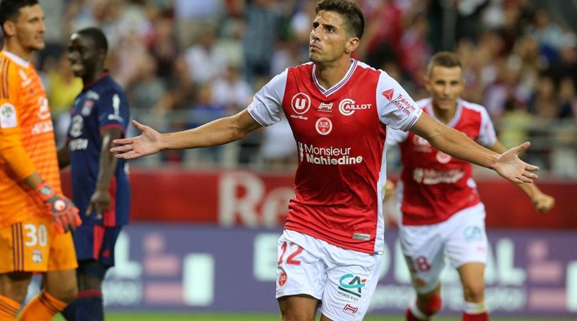 Stade de Reims đang bay cao trên bảng xếp hạng.