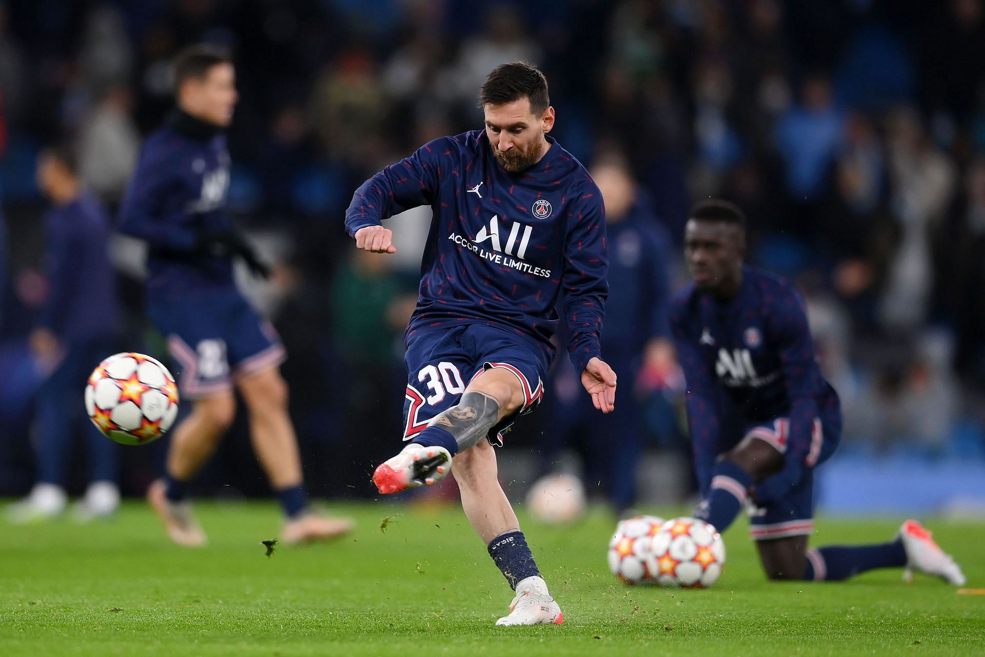 Messi tỏa sáng trong chiến thắng của Paris Saint-Germain trước Saint-Etienne.