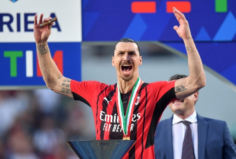 Ibrahimovic được xem như "cây trường sinh" của bóng đá thế giới. Ảnh: Reuters.