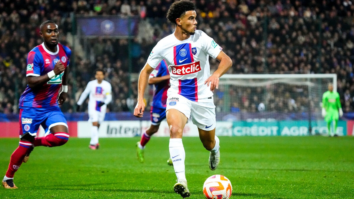 Ở vòng 64 đội Cúp Quốc gia Pháp (Coupe de France) mùa này, nhà đương kim vô địch Ligue 1 đối đầu Chateauroux, đội đang chơi ở Championnat National (thuộc hạng Ba trong hệ thống thi đấu của bóng đá Pháp).