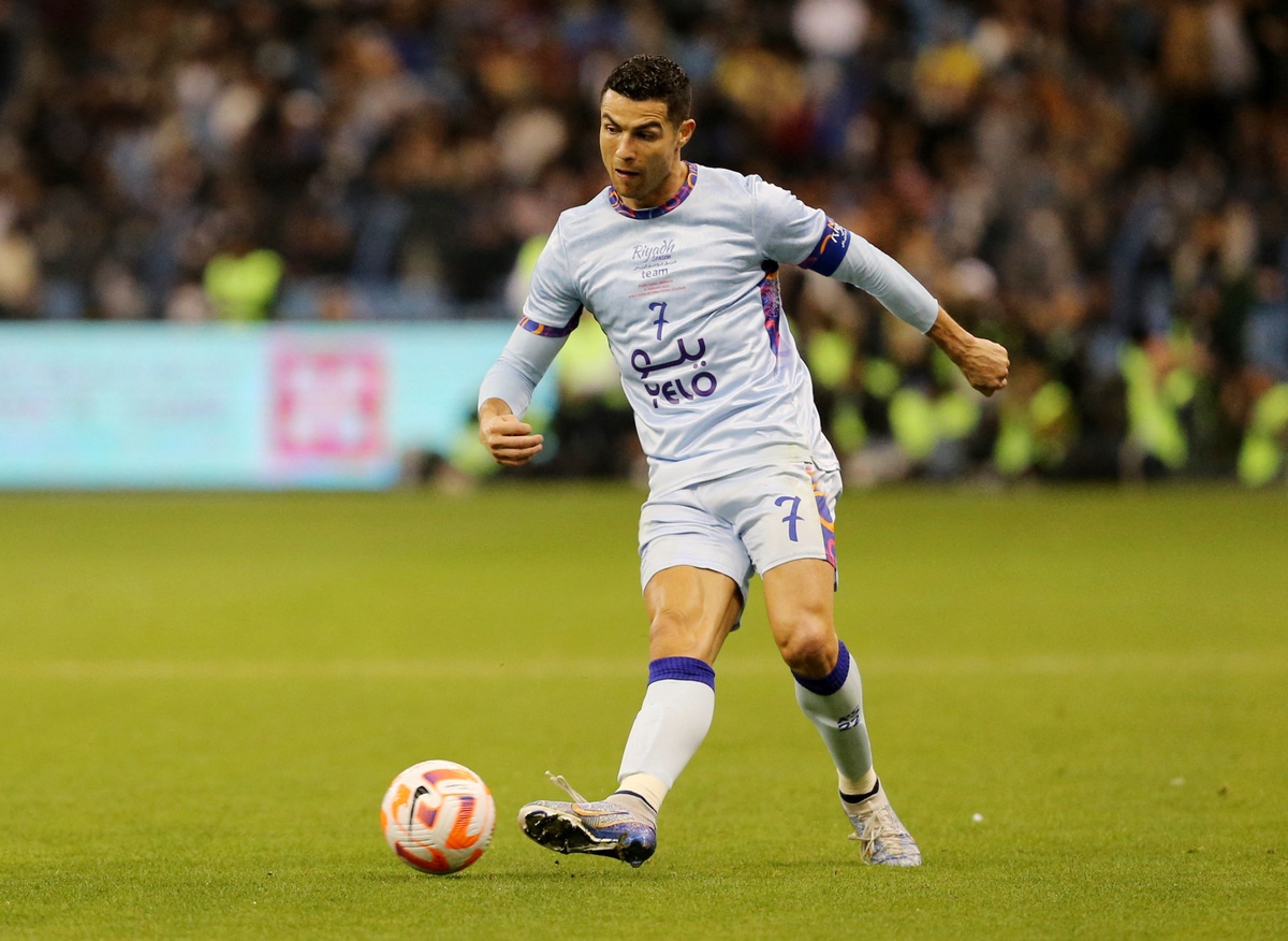 Khó khăn đang chờ Ronaldo trong màu áo mới. Ảnh: Reuters.