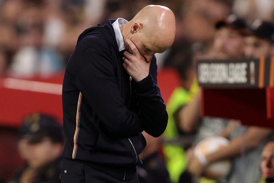 Ten Hag thiếu vắng nhiều trụ cột.