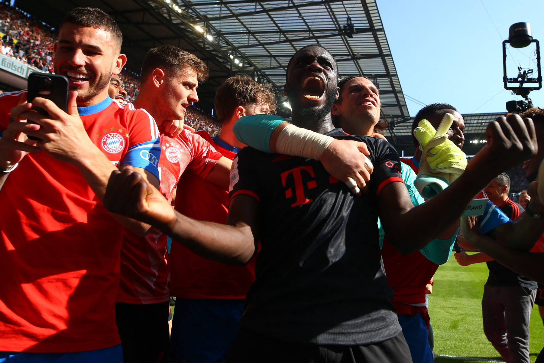 Lucas và Upamecano đều không phải cầu thủ yêu thích của Tuchel.