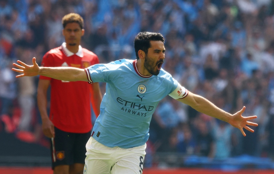 Gundogan ghi bàn ở chung kết FA Cup.