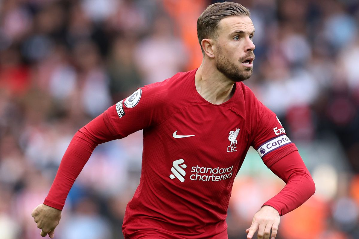Henderson chưa có ý định rời Liverpool.