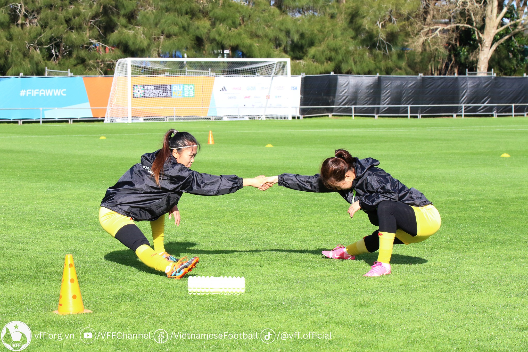 Fred Taylor Park bao gồm cụm 4 sân bóng và một khu vực tập luyện. Bên cạnh đó, Fred Taylor Park cũng có các phòng tập trong nhà, nhằm đảm bảo việc tập luyện của các trong các điều kiện thời tiết khác nhau.