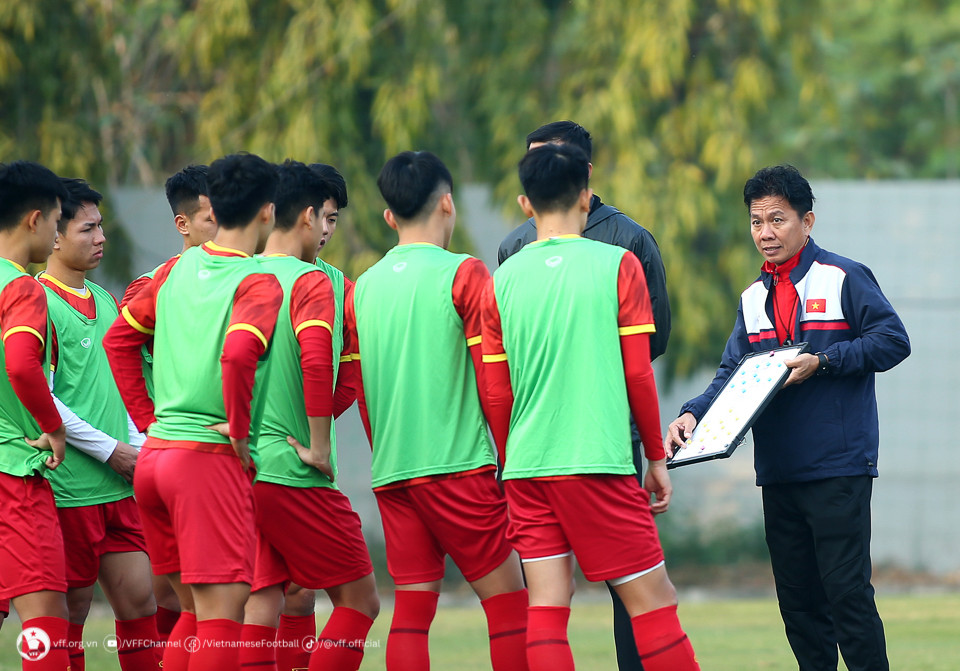 HLV Hoàng Anh Tuấn triệu tập nhiều cầu thủ trẻ lên đội U23 Việt Nam.