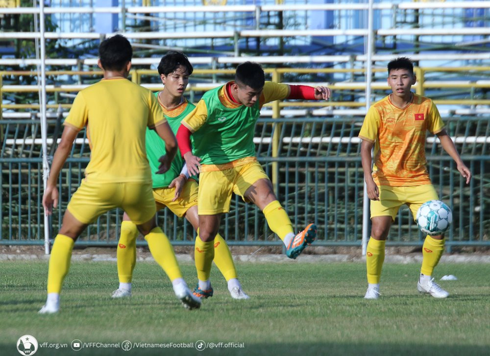 U23 Việt Nam hoàn toàn có thể đánh bại U23 Lào...