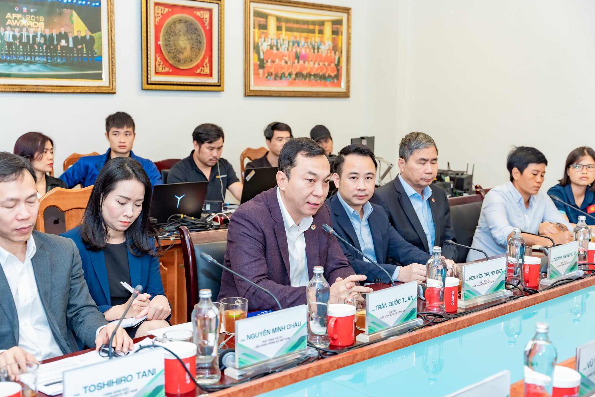 Chủ tịch Trần Quốc Tuấn nhấn mạnh tầm quan trọng của bóng đá trẻ với giấc mơ tham dự World Cup của tuyển Việt Nam. Ảnh: VFF.