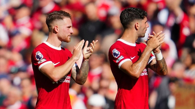 Liverpool cần thêm một tiền vệ phòng ngự thực thụ.