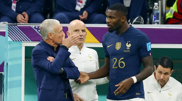 Ảnh bài viết Didier Deschamp: “Hệ thống của Inter rất phù hợp với cậu ấy”