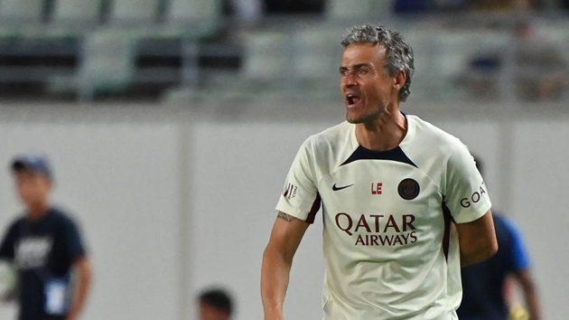 Luis Enrique bất ngờ về tiềm năng của Ethan Mbappe.