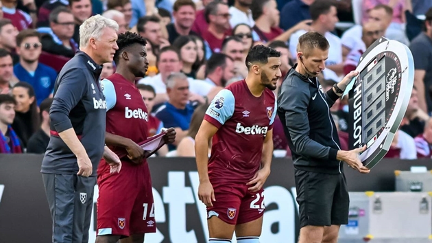 Said Benrahma chủ yếu vào sân từ băng ghế dự bị của West Ham.