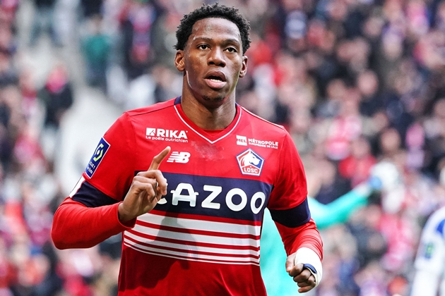 Jonathan David sẽ là một lựa chọn không tồi cho PSG.