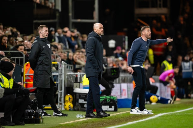 Erik ten Hag tự tin sau chiến thắng trước Luton Town.