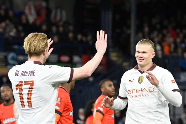 Song sát của Man City.