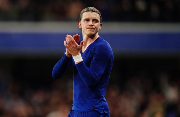 Conor Gallagher giúp Chelsea giành vé đi tiếp tại FA Cup.