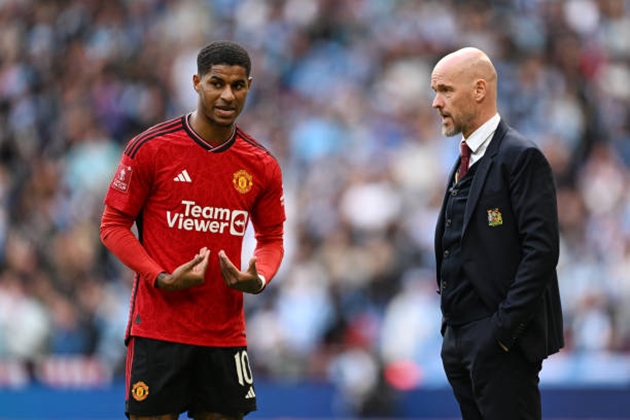 Nhưng có vẻ như Rashford không còn là cầu thủ "không thể đụng đến" ở Old Trafford. Sự xuất hiện của Sir Jim Ratcliffe khiến mọi thứ hoàn toàn thay đổi.