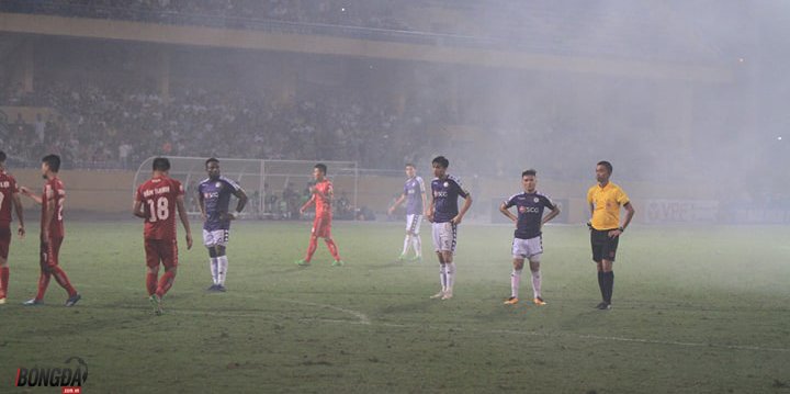 Ảnh bài viết Liên tục nhận án phạt nặng, CĐV Hải Phòng nhận được tâm thư