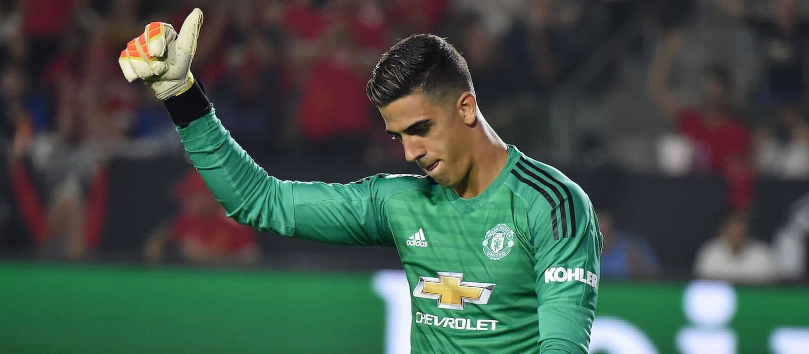 Hình ảnh này có lẽ sẽ còn lâu mới lại xuất hiện ở Old Trafford.