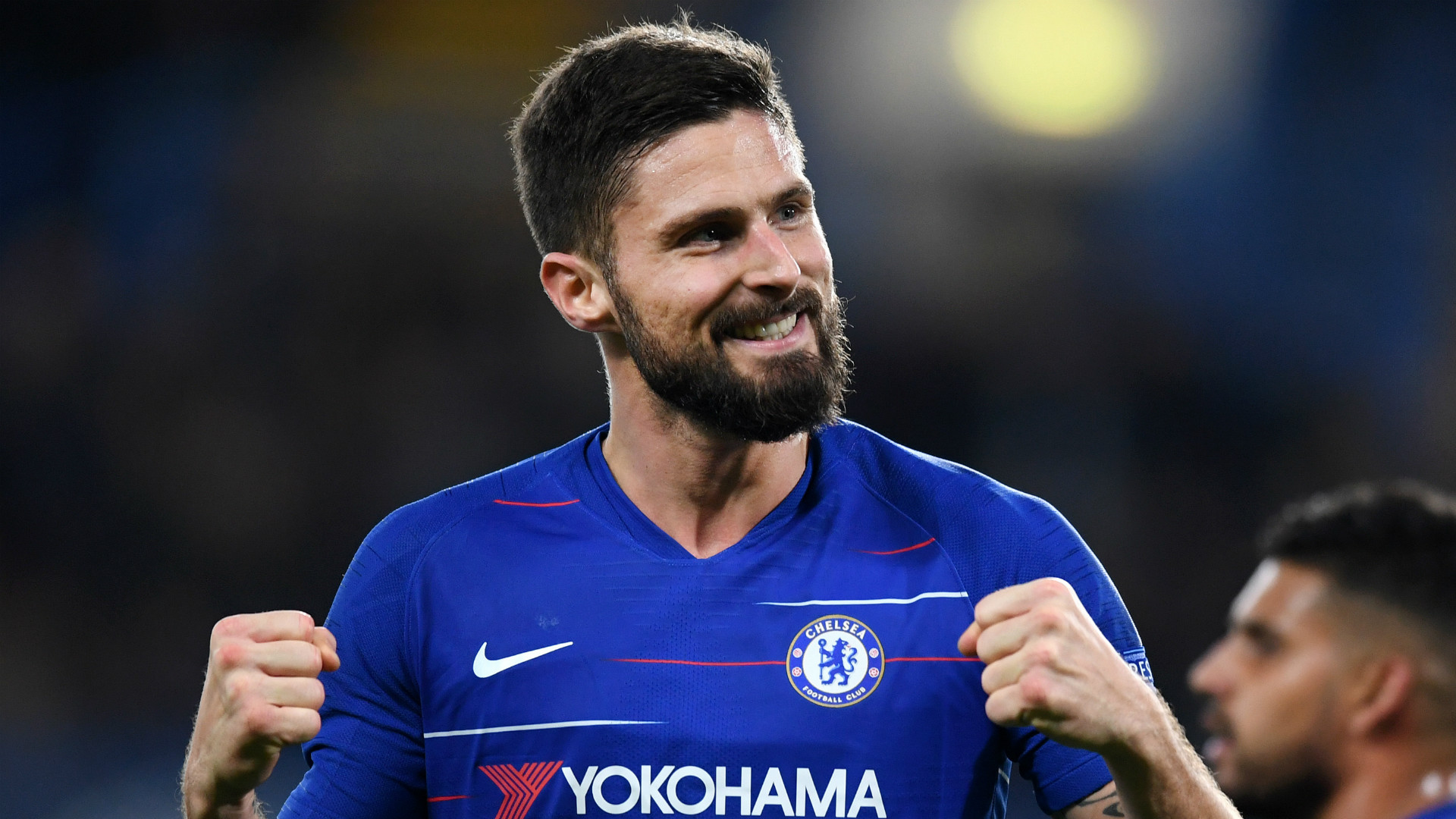 Giroud sẵn sàng ở lại, nhưng anh muốn trở thành sự lựa chọn số một trên hàng công.