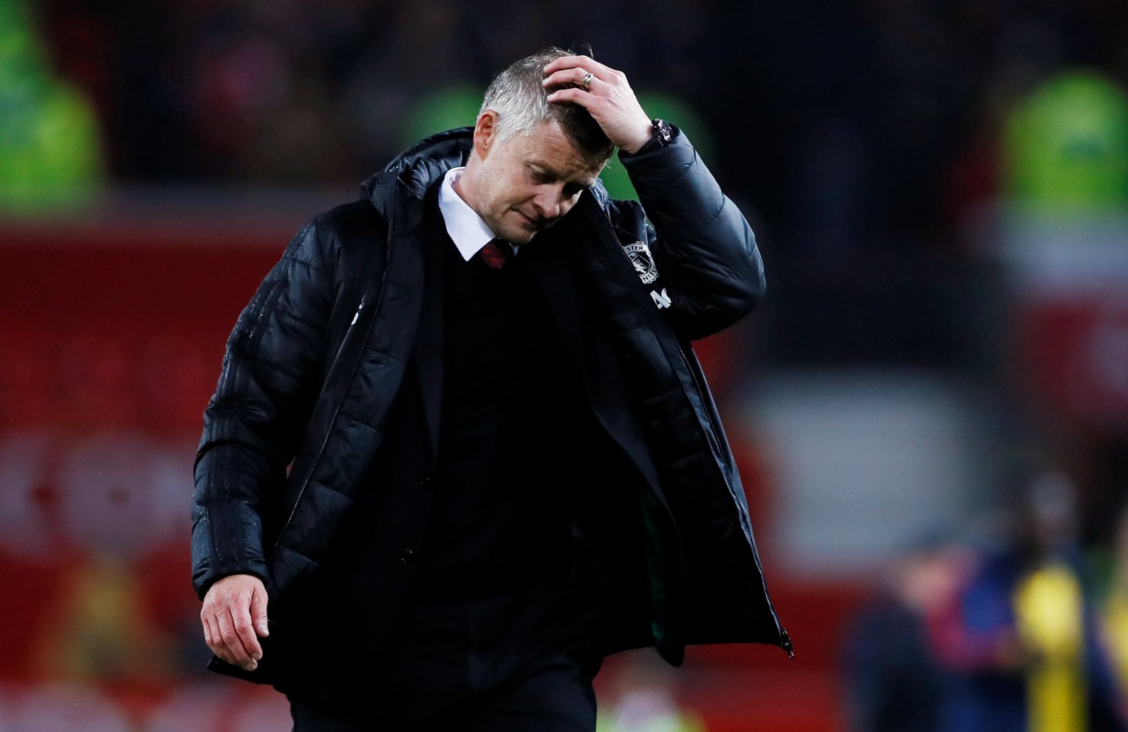 Chắc hẳn lúc này các cổ động viên Manchester United đang rất nóng lòng chờ xem tân binh đầu tiên sẽ cập bến Old Trafford, bởi đã 2 tuần trôi qua kể từ ngày TTCN mùa đông mở cửa, Quỷ đỏ vẫn chưa có được bất kỳ bản hợp đồng mới nào.