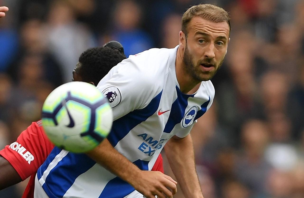 Thời điểm hiện tại, Murray đang khoác áo Brighton nhưng không được ra sân nhiều. Anh đã ra sân 14 lần tại Premier League, nhưng có tới 11 lần trong số đó là từ băng ghế dự bị.