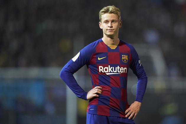 Tiền vệ trung tâm: Frenkie de Jong (Barcelona)
