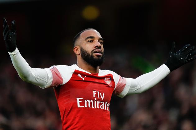 Lúc này, Atletico Madrid cùng với Juventus được cho là 2 CLB có khả năng lớn nhất sẽ sở hữu Lacazette.