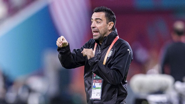 Thứ nhất, Victor Font từng tuyên bố muốn biến huyền thoại Xavi trở thành Sir Alex Ferguson của Barca.