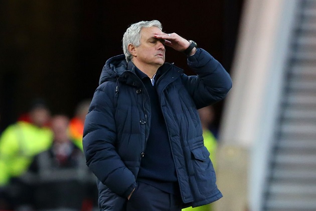 Ảnh bài viết Gareth Bale hối thúc Mourinho chiêu mộ đồng đội của mình