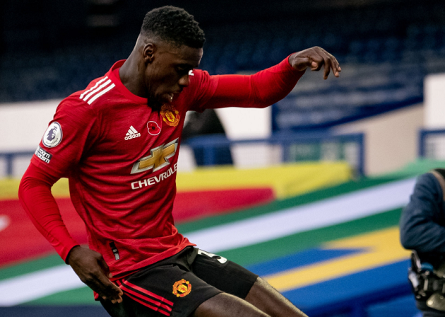 Ảnh bài viết Axel Tuanzebe: "Các cầu thủ cũng bất ngờ như các fan vậy"