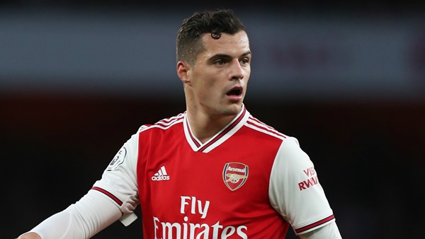 Tiền vệ trung tâm - Granit Xhaka: Trong quãng thời gian Thomas Partey vắng mặt vì chấn thương, Xhaka đã làm rất tốt nhiệm vụ quán xuyến ở tuyến giữa.