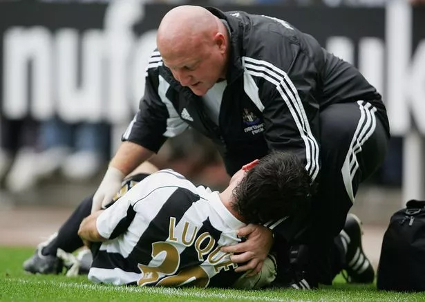 Chấn thương bắp chân đã khiến sự nghiệp của Luque ở Newcastle đổ vỡ.