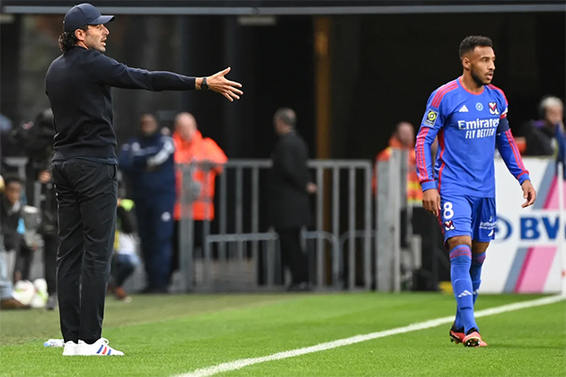 Ảnh bài viết Fabio Grosso sẵn sàng cho cuộc chiến trụ hạng