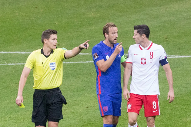 Ảnh bài viết Huyền thoại của Bayern đánh giá cao Harry Kane hơn Lewandowski 