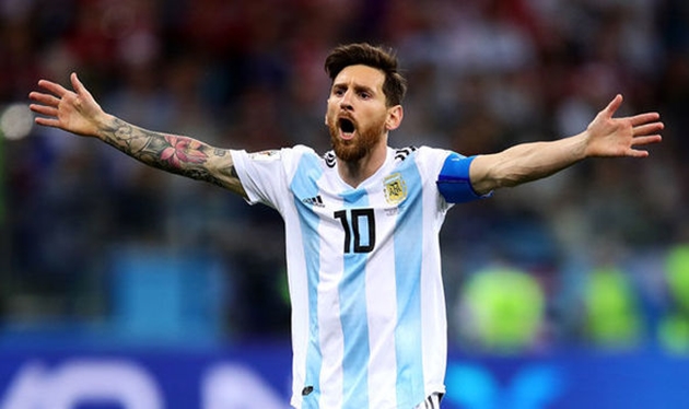 Messi chơi mờ nhạt, Argentina nhận thất bại 0-3 trước Croatia.