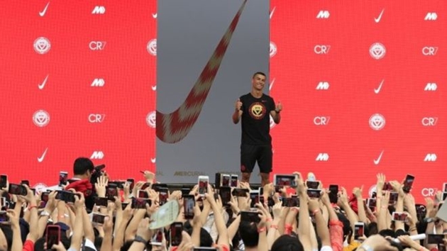 Ảnh bài viết Scandal tình ái có thể khiến Ronaldo mất "tiền tấn" hợp đồng quảng cáo?