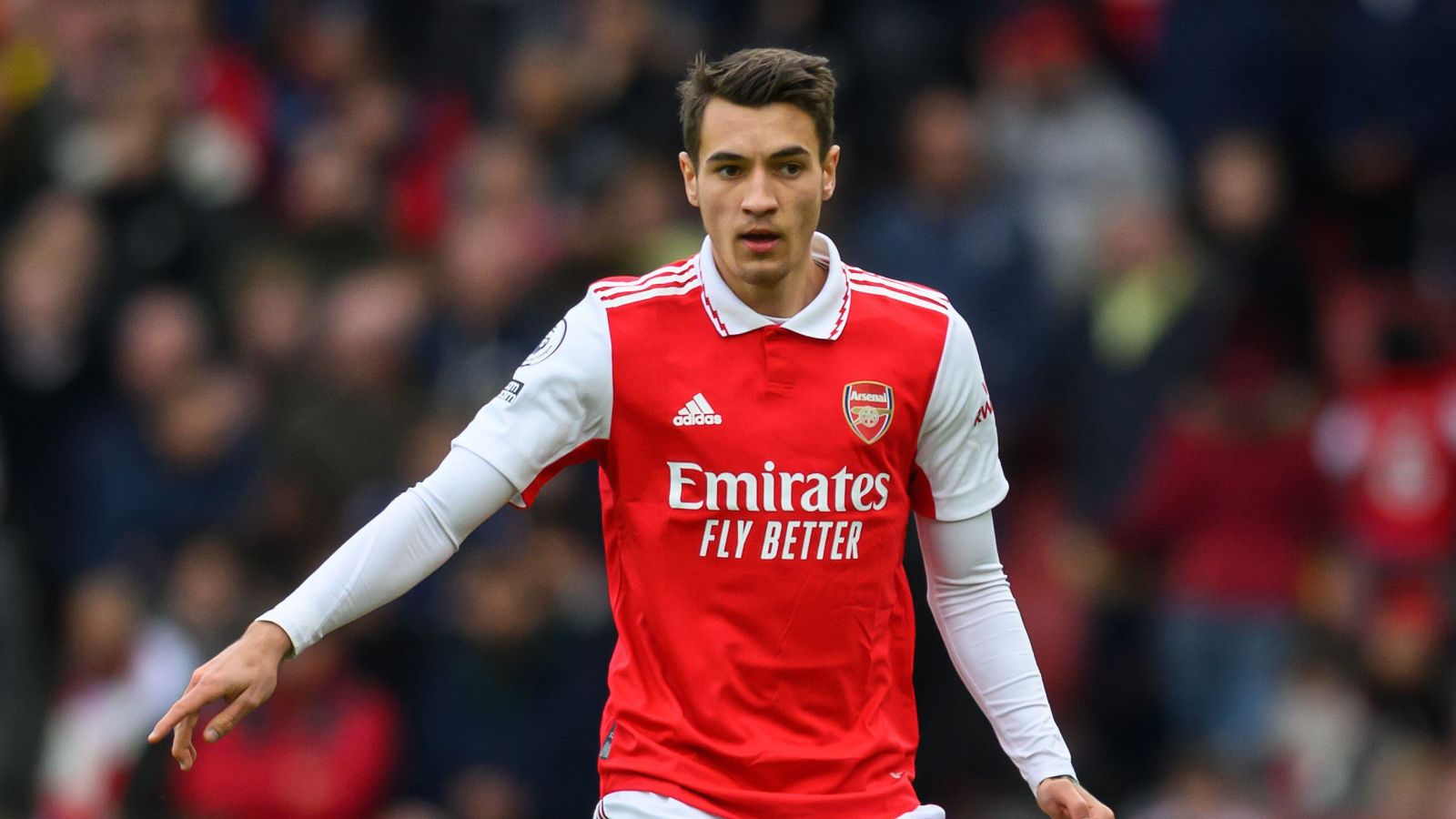 Ảnh bài viết Kiwior đẩy Arsenal vào thế khó