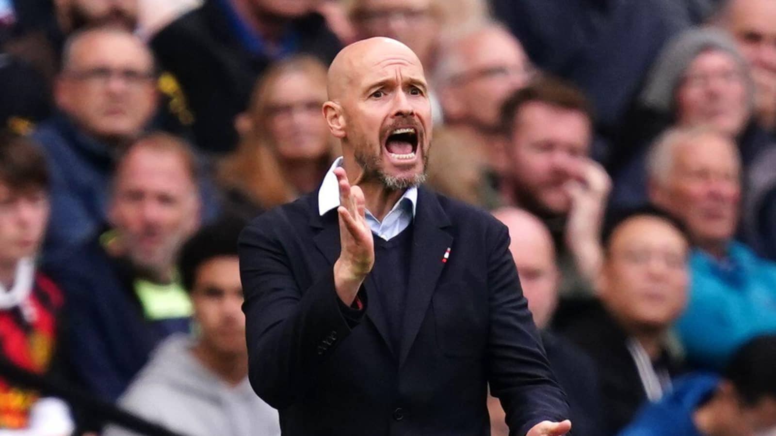 Đây rõ ràng là một trong những phút giây thư giãn hiếm hoi cho cựu thuyền trưởng Ajax Amsterdam bởi ông đang đối mặt với nhiều áp lực tại Man United.