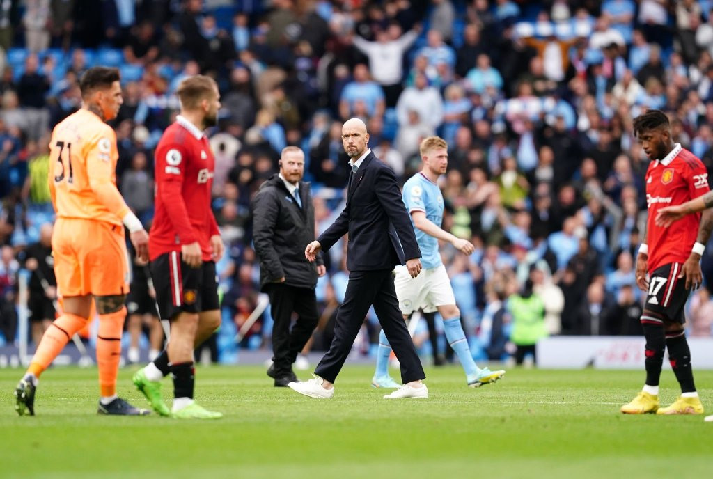 Trắng tay tại Etihad khiến Man United bị nhóm dự Champions League mùa sau nối dài khoảng cách lên thành 11 điểm.
