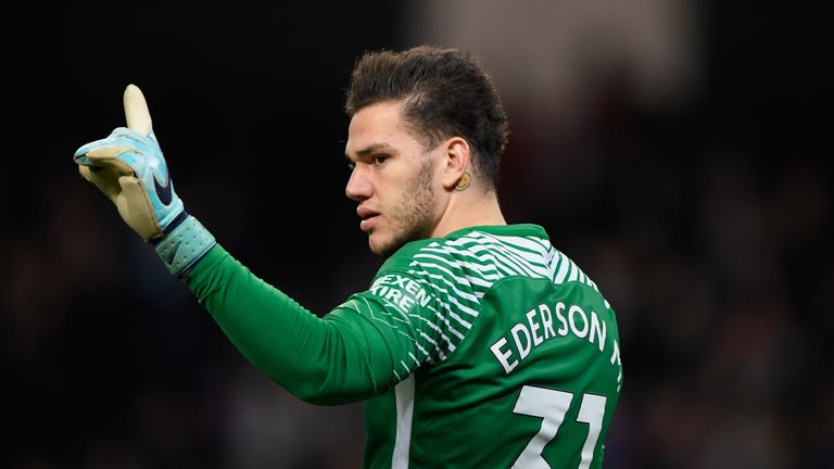 Ederson không gặp vấn đề lớn về mặt thể trạng.